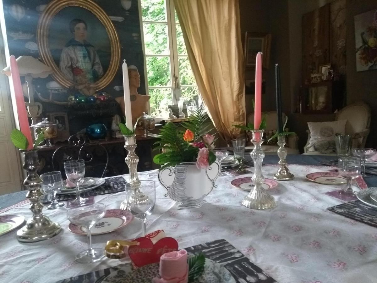 Отель La Demeure Du Collectionneur Quintin Экстерьер фото